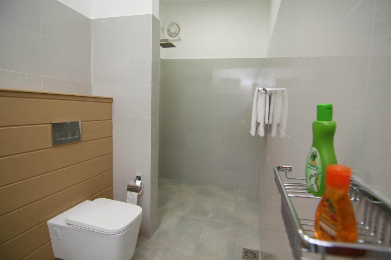 Mihira Gedara Apartments Unawatuna Esterno foto