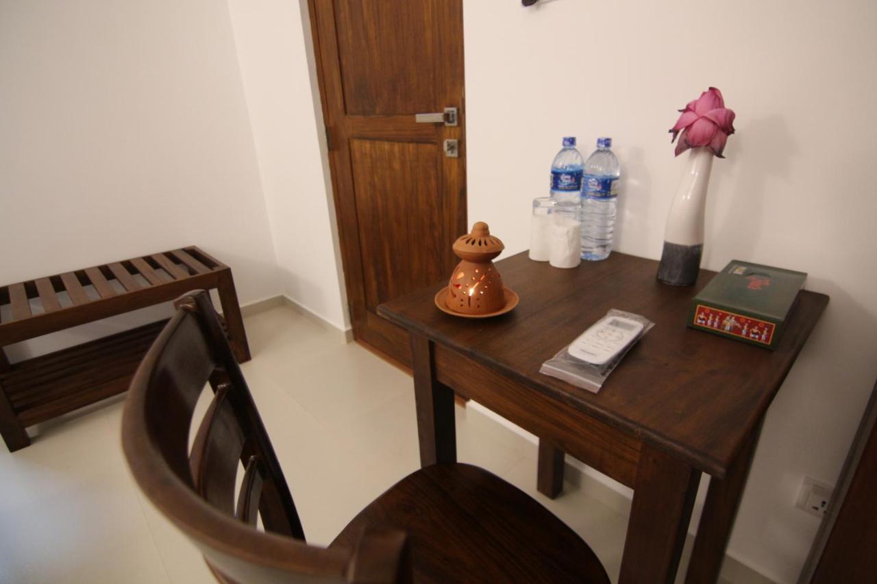 Mihira Gedara Apartments Unawatuna Esterno foto