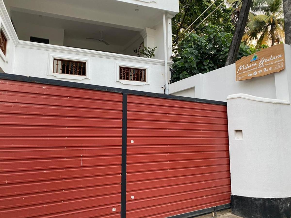Mihira Gedara Apartments Unawatuna Esterno foto